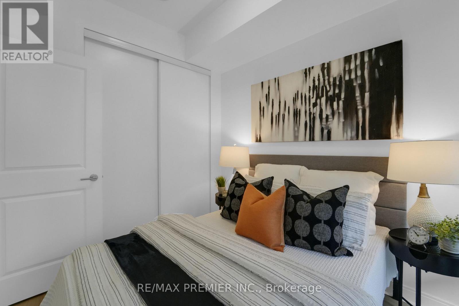 310 - 18 Yorkville Avenue, Toronto, Ontario  M4W 3Y8 - Photo 12 - C13687374