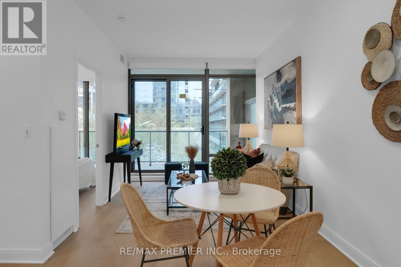 310 - 18 Yorkville Avenue, Toronto, Ontario  M4W 3Y8 - Photo 6 - C13687374