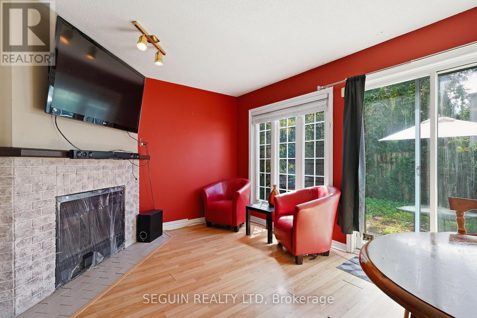 6 Manju Street, Ottawa, Ontario  K1G 4T7 - Photo 11 - X13687278