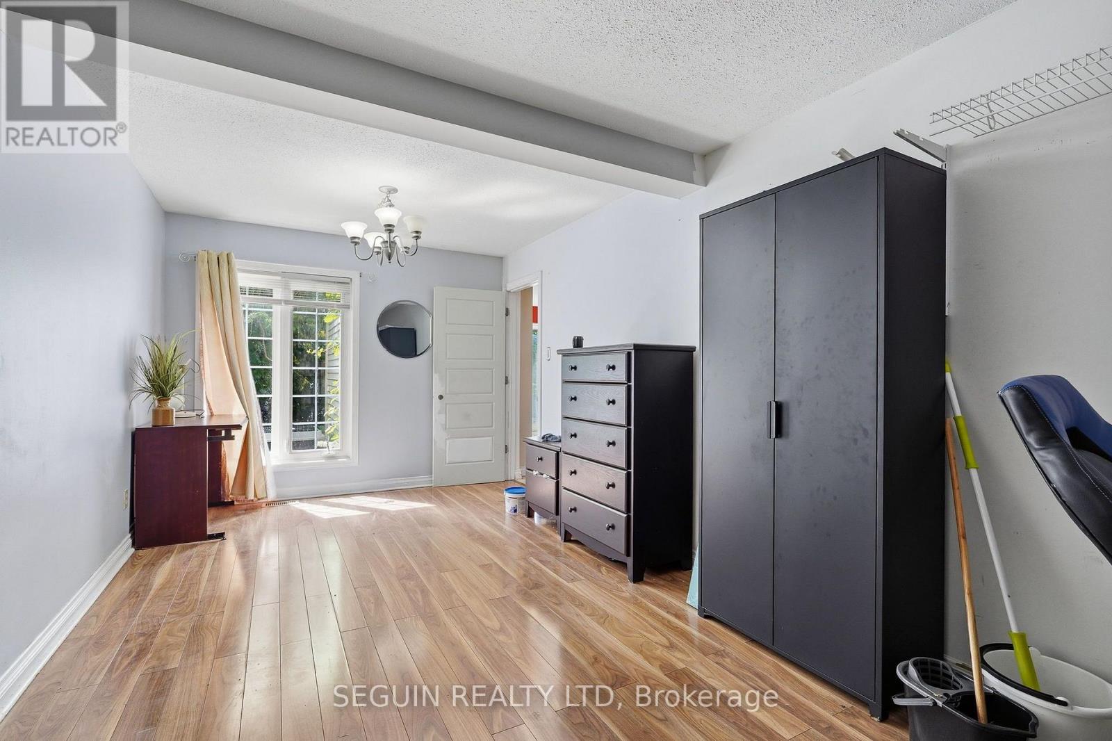 6 Manju Street, Ottawa, Ontario  K1G 4T7 - Photo 16 - X13687278