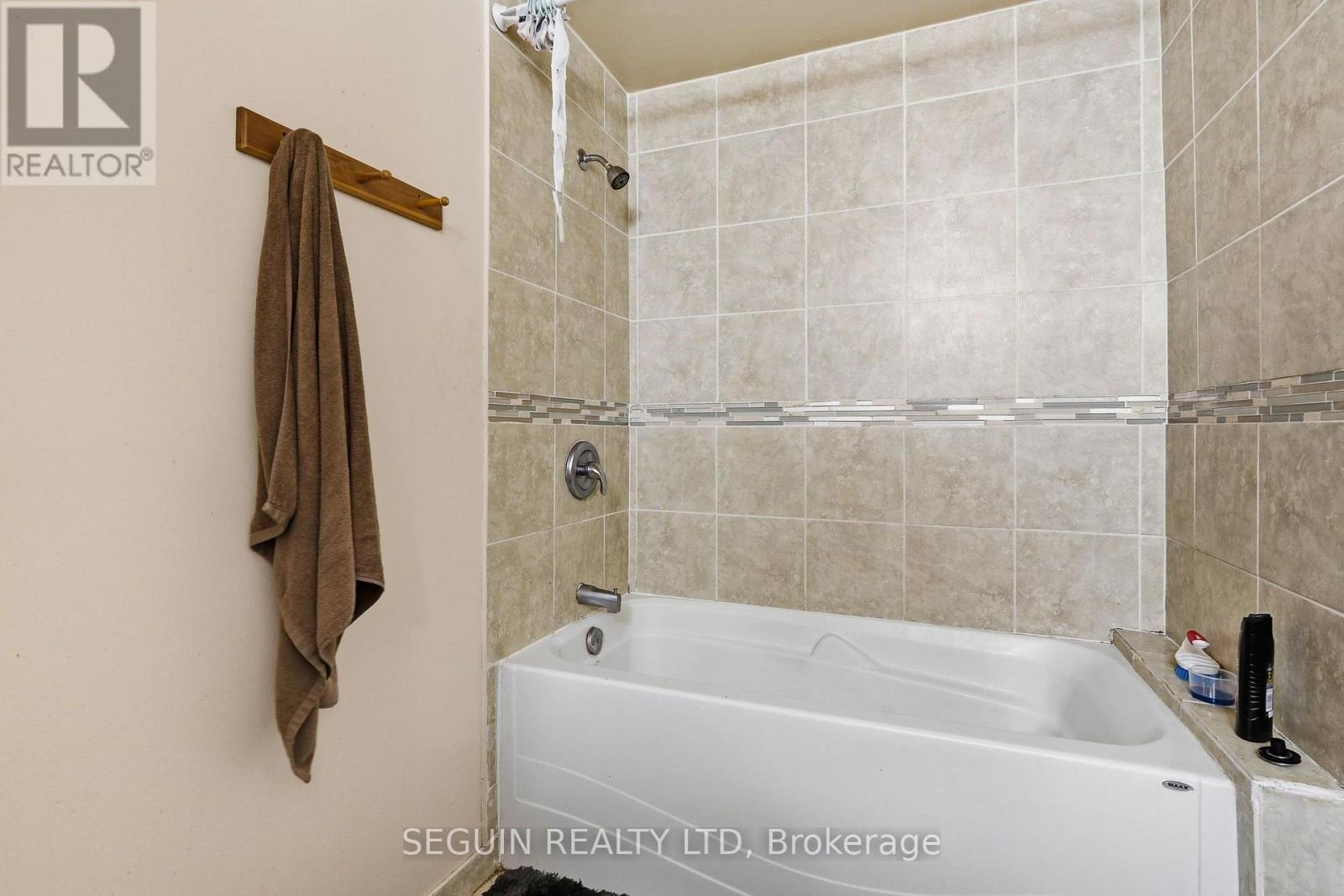 6 Manju Street, Ottawa, Ontario  K1G 4T7 - Photo 29 - X13687278