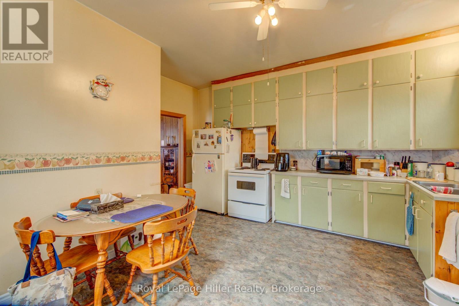 181 Church Street, Stratford, Ontario  N5A 2R4 - Photo 32 - X13687474