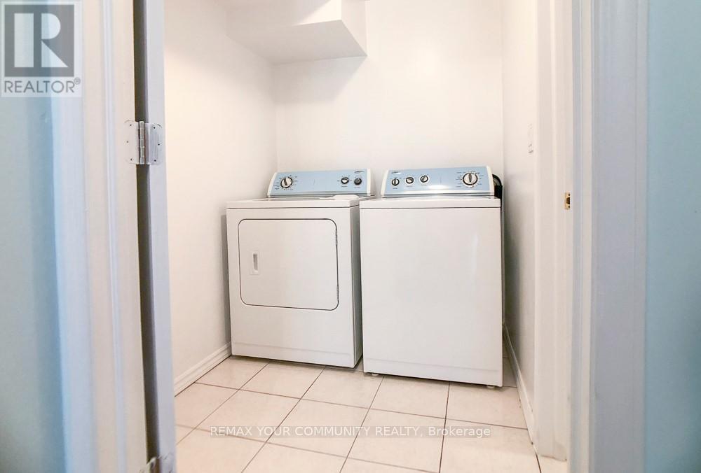 57 Old Orchard Crescent, Richmond Hill, Ontario  L4S 0A2 - Photo 6 - N13470972