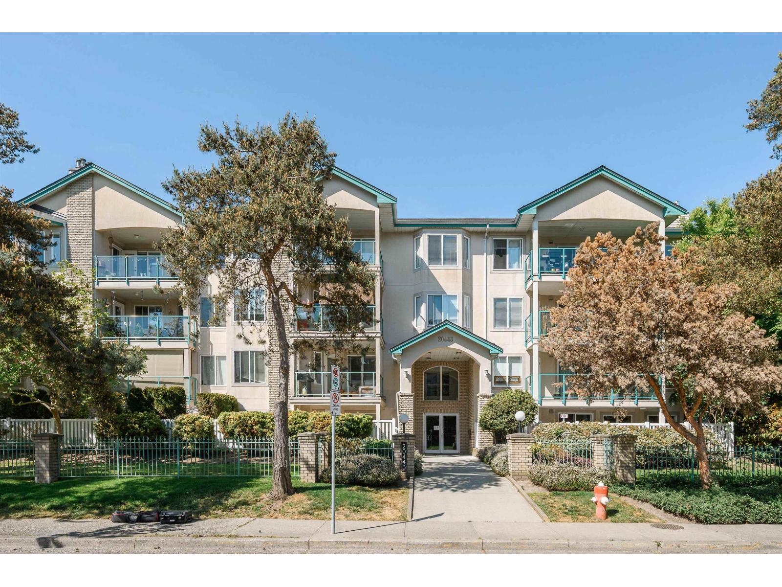 408 20443 53 AVENUE, Langley, British Columbia