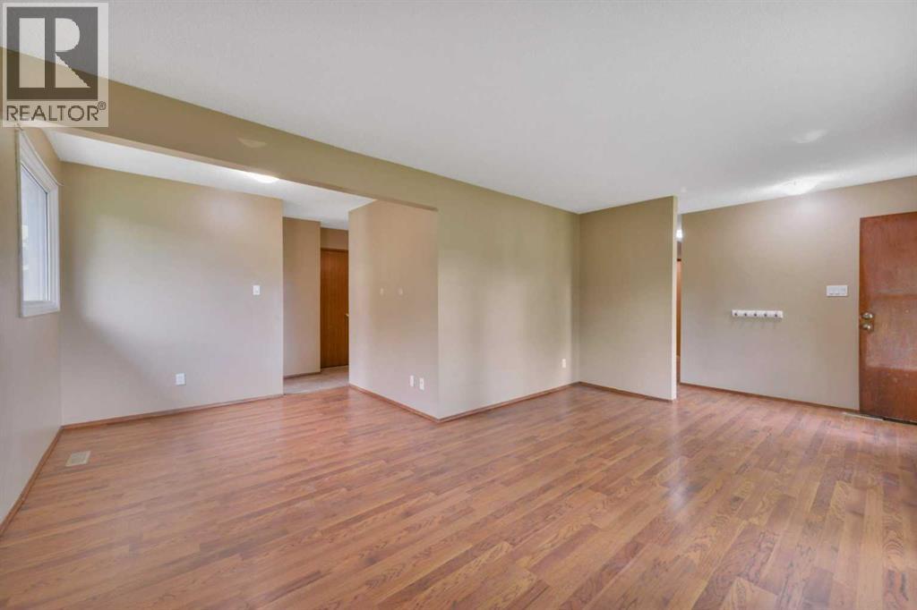 3405 55 Avenue, Red Deer, Alberta  T4N 5L4 - Photo 4 - A2320811