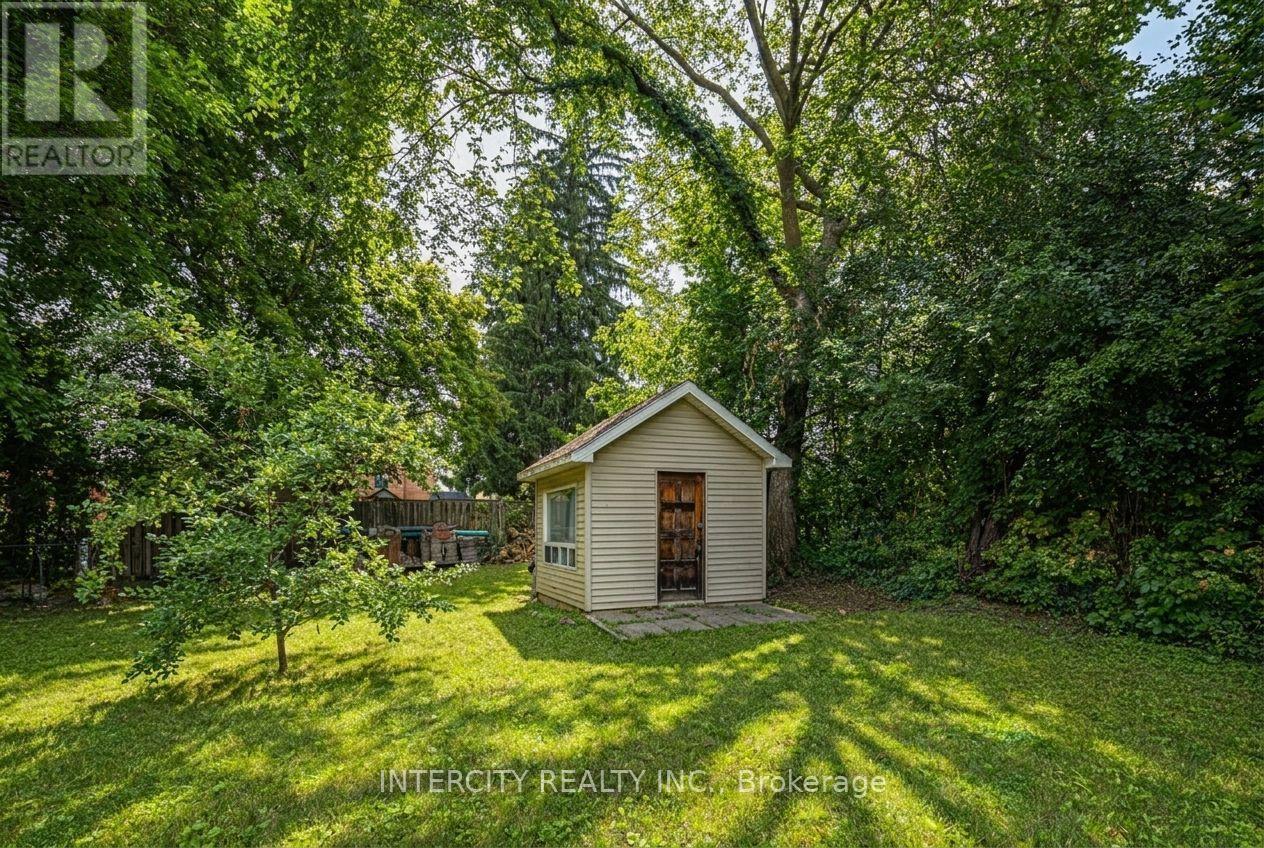 42 Oak Avenue, Richmond Hill, Ontario  L4C 6R7 - Photo 40 - N13687174