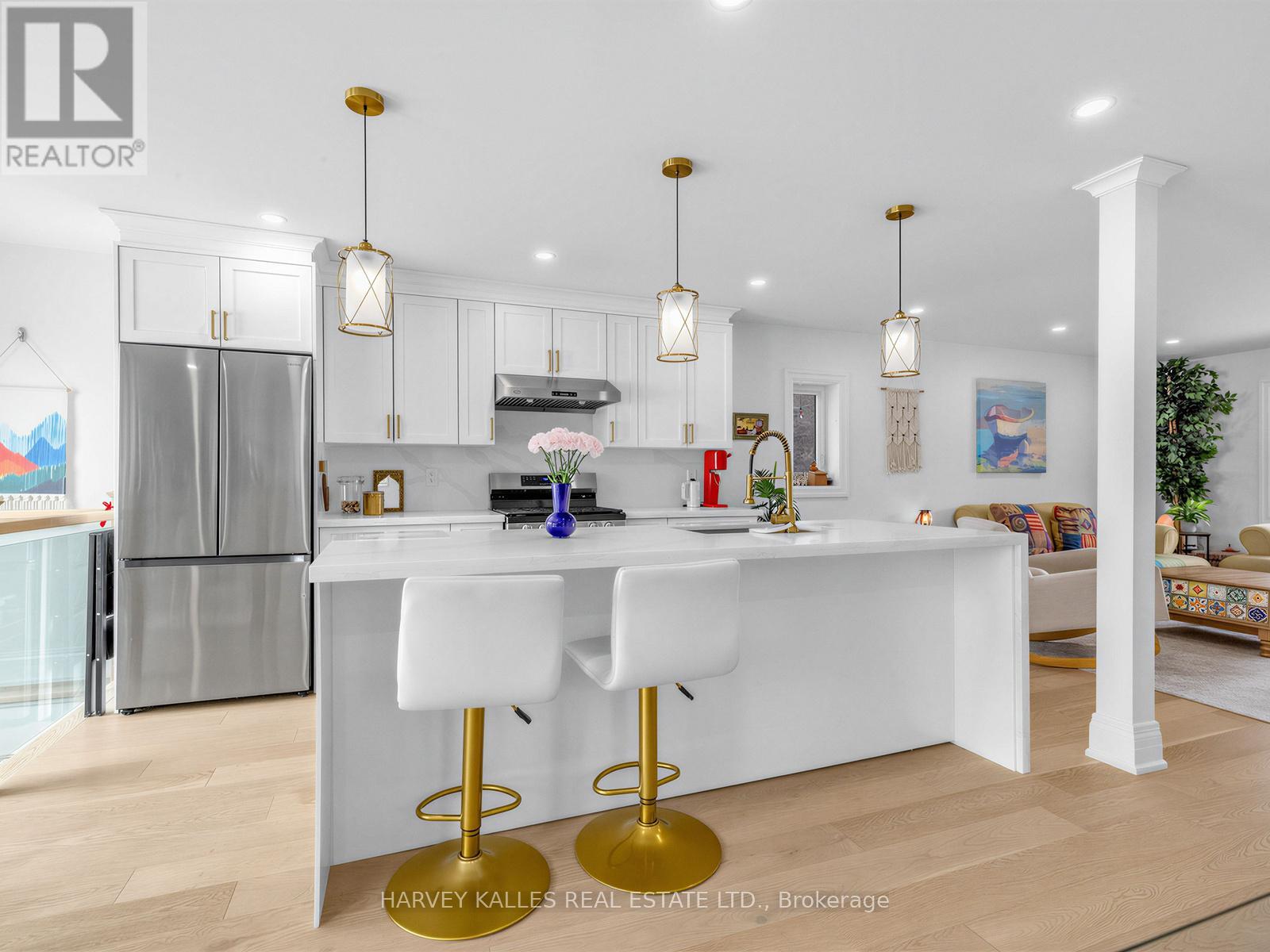 123 Sand Road, East Gwillimbury, Ontario  L9N 1H9 - Photo 6 - N13687184