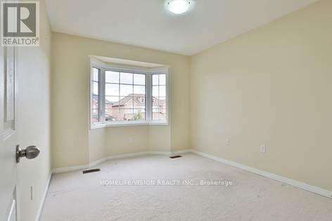 36 Twin Hills Crescent, Vaughan, Ontario  L4H 0G6 - Photo 10 - N13687264