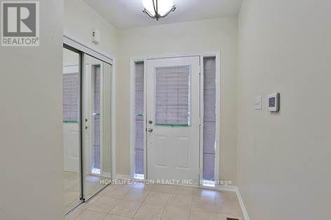 36 Twin Hills Crescent, Vaughan, Ontario  L4H 0G6 - Photo 3 - N13687264