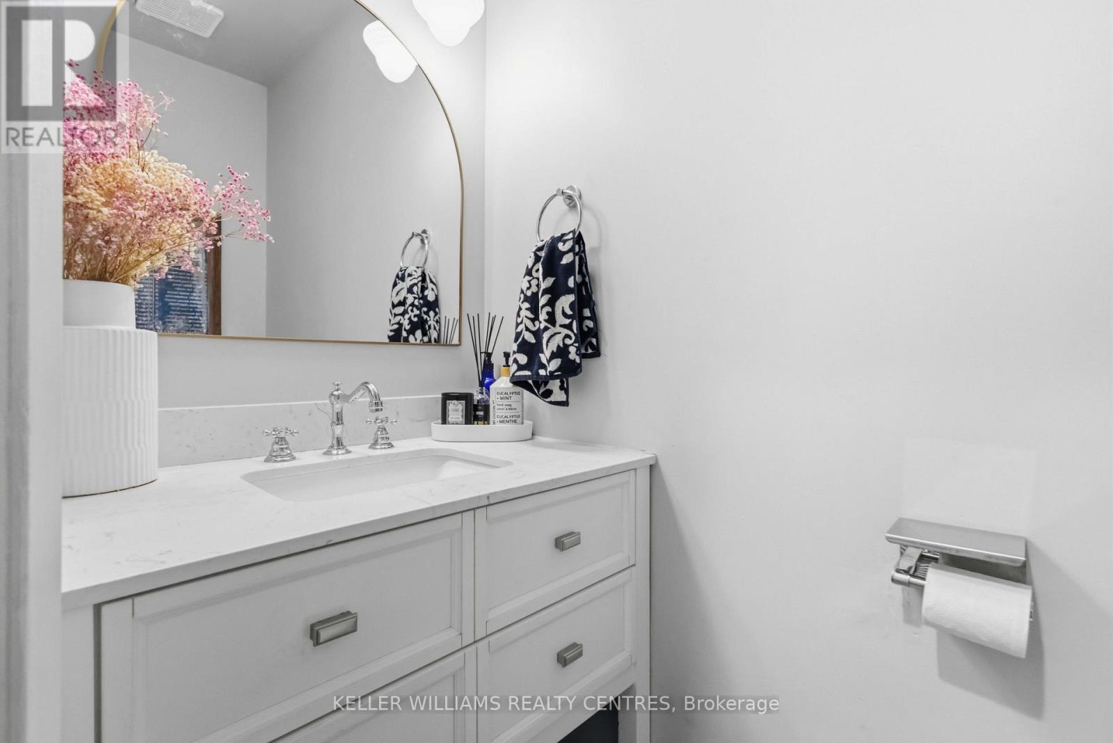 14 Centro Court, Georgina, Ontario  L4P 3C8 - Photo 16 - N13687290