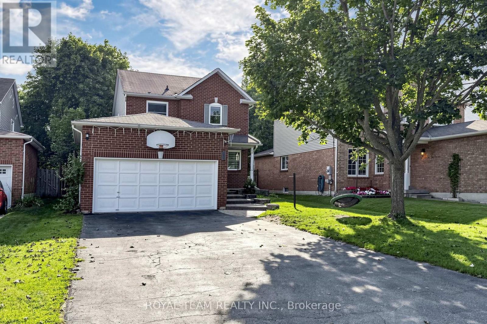 28 AILSA DRIVE, Georgina, Ontario