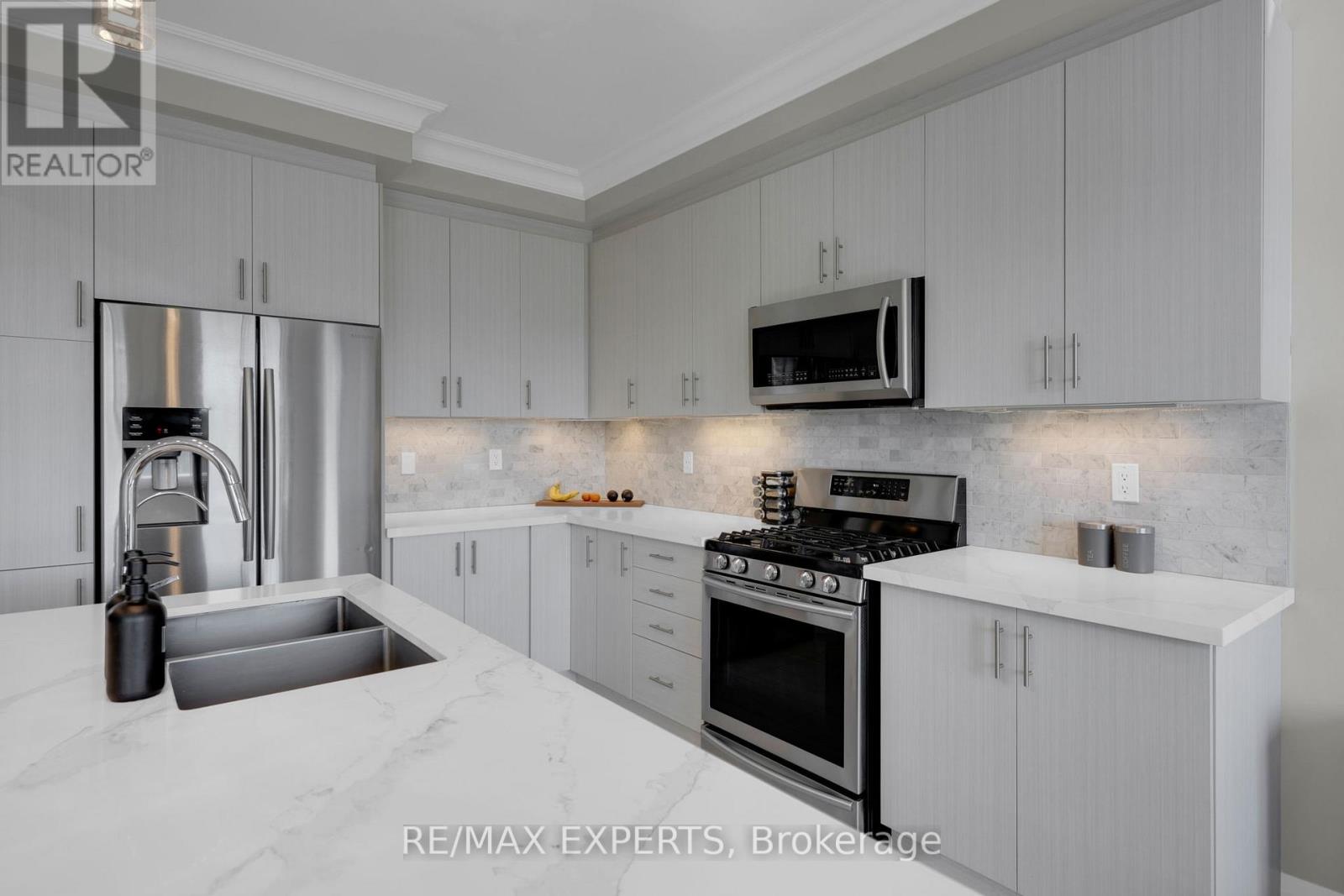 17 Stych Street, New Tecumseth, Ontario  L0G 1W0 - Photo 16 - N13687338
