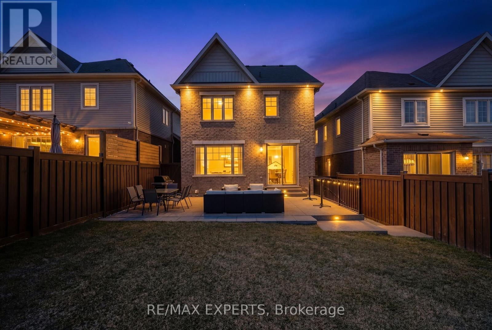17 Stych Street, New Tecumseth, Ontario  L0G 1W0 - Photo 2 - N13687338