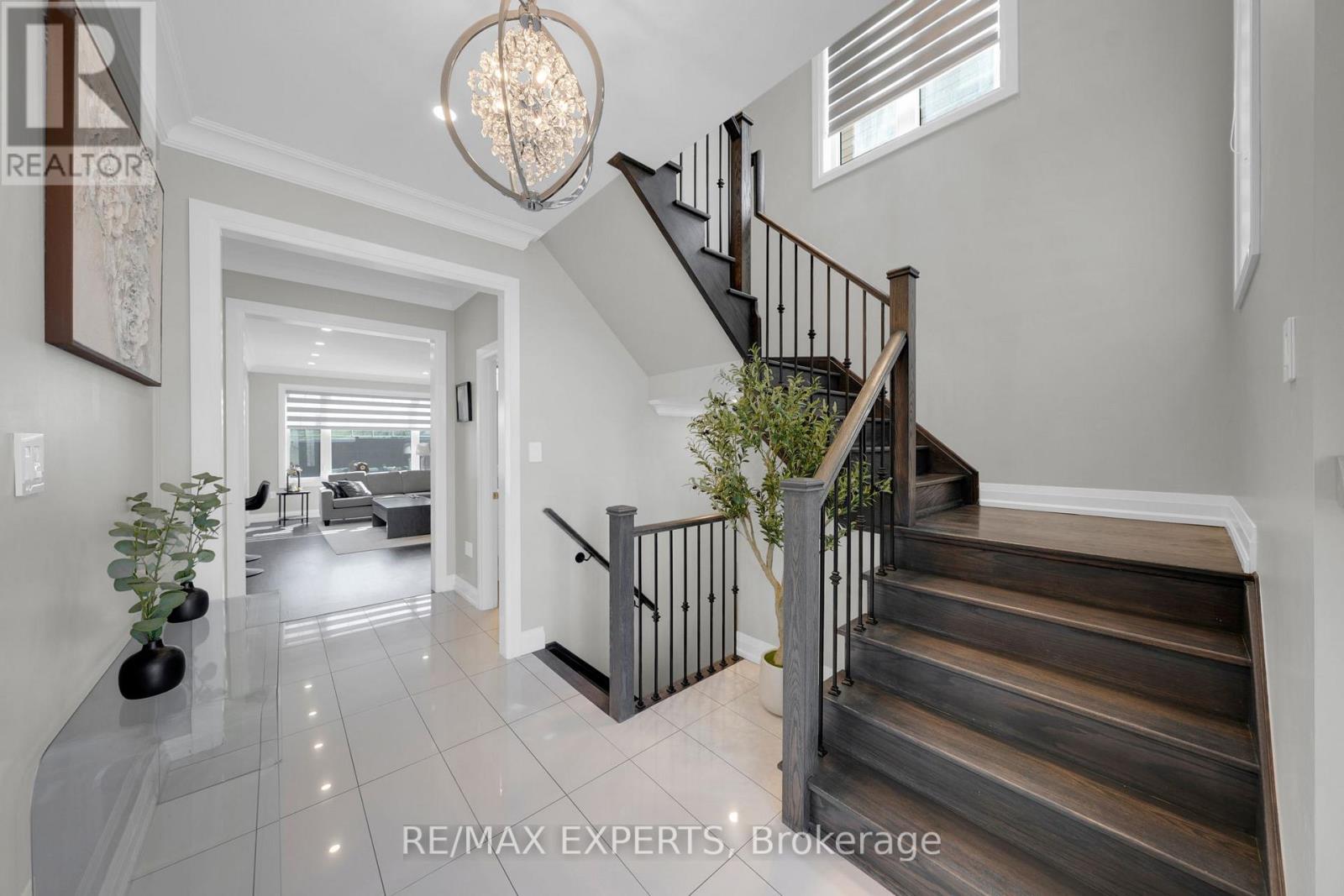 17 Stych Street, New Tecumseth, Ontario  L0G 1W0 - Photo 6 - N13687338
