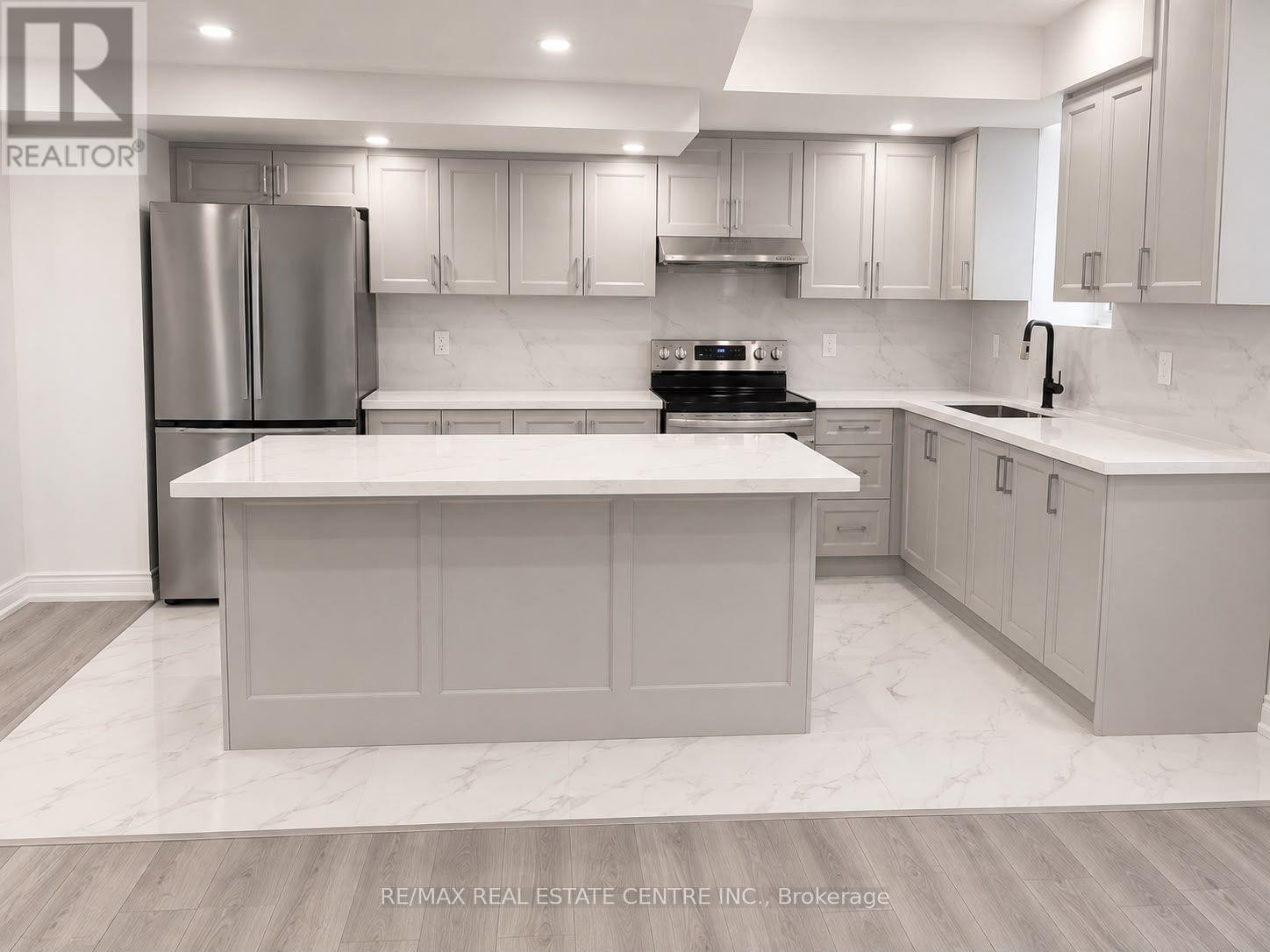 Lower - 10 Virtue Crescent, Vaughan, Ontario  L4H 4C3 - Photo 12 - N13687482