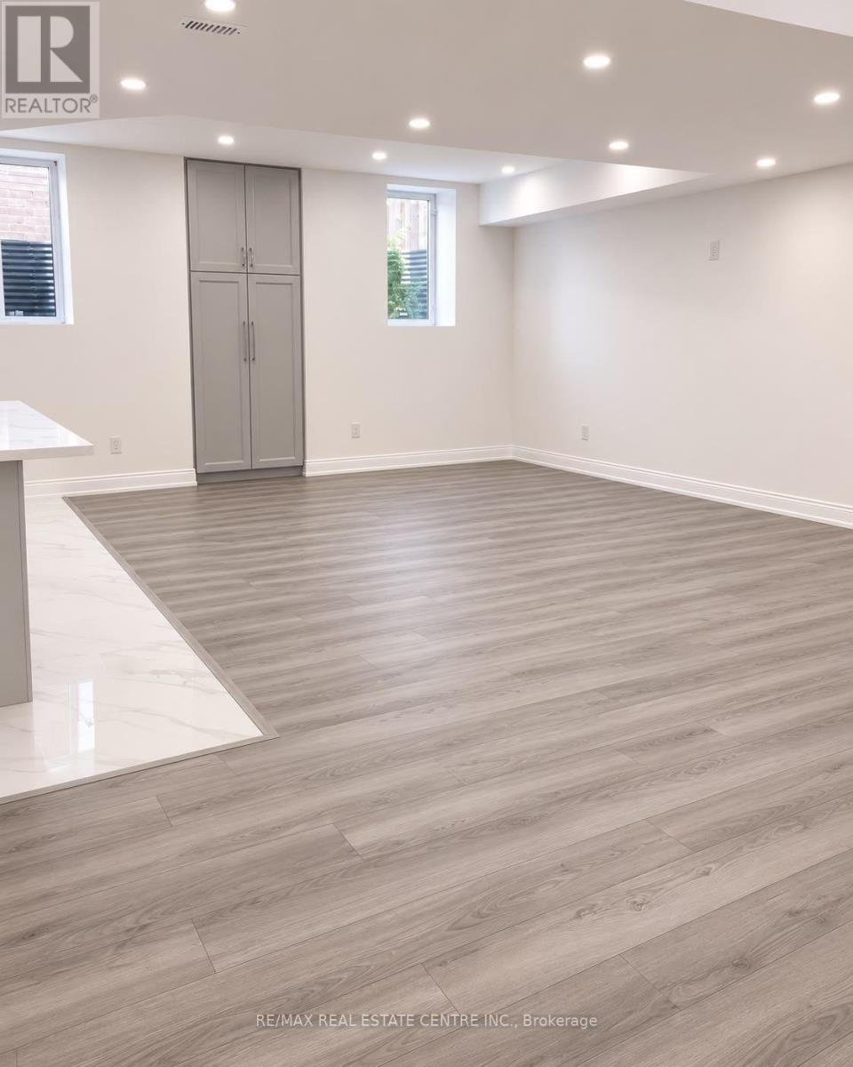 Lower - 10 Virtue Crescent, Vaughan, Ontario  L4H 4C3 - Photo 13 - N13687482