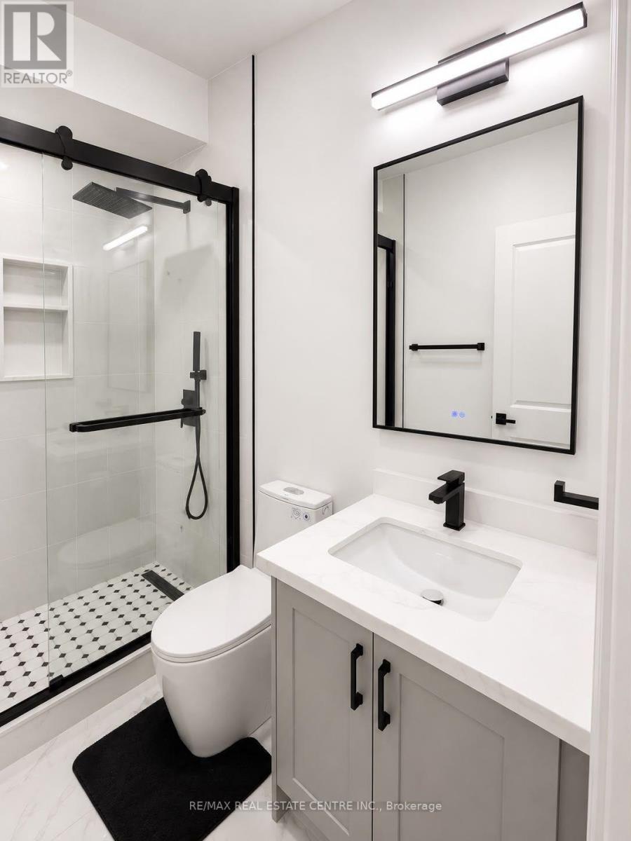 Lower - 10 Virtue Crescent, Vaughan, Ontario  L4H 4C3 - Photo 7 - N13687482