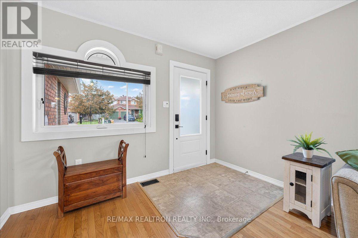 67 Vanessa Drive, Orillia, Ontario  L3V 7W9 - Photo 5 - S13687440
