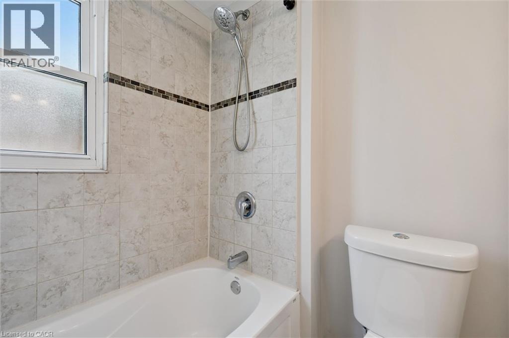 250 St George Street E, Fergus, Ontario  N1M 1K4 - Photo 17 - 40840957