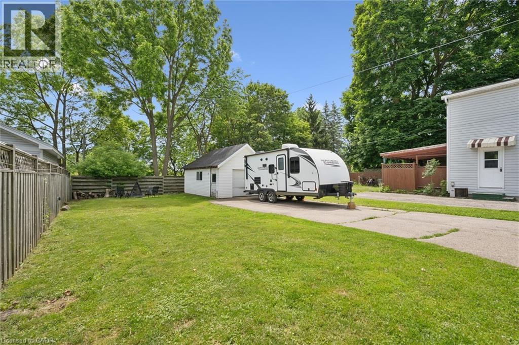 250 St George Street E, Fergus, Ontario  N1M 1K4 - Photo 31 - 40840957