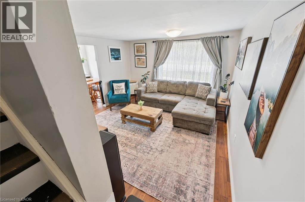 250 St George Street E, Fergus, Ontario  N1M 1K4 - Photo 19 - 40840957