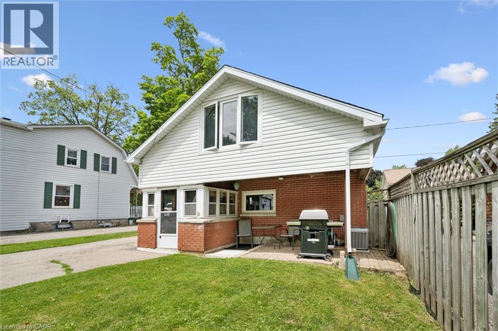 250 St George Street E, Fergus, Ontario  N1M 1K4 - Photo 30 - 40840957