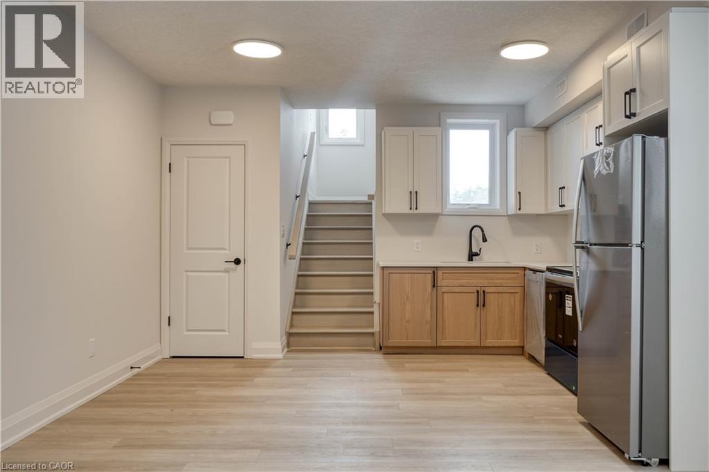 800 Myers Road Unit# 107, Cambridge, Ontario  N1R 5S2 - Photo 2 - 40843703