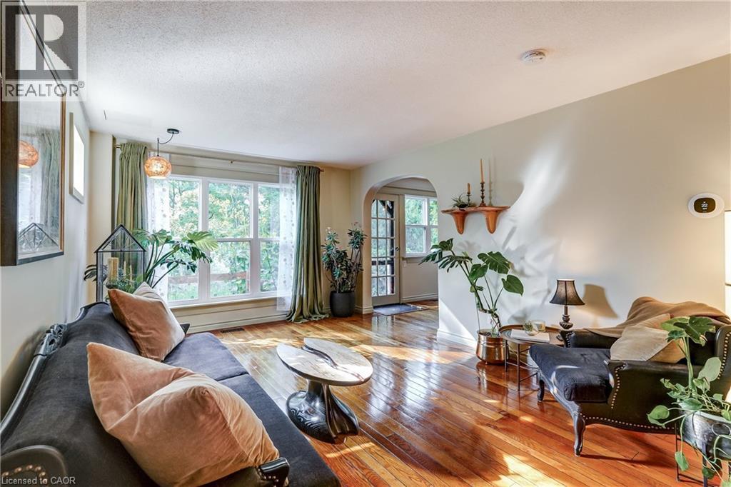 148 St Andrews Drive, Hamilton, Ontario  L8K 6C3 - Photo 8 - 40850835