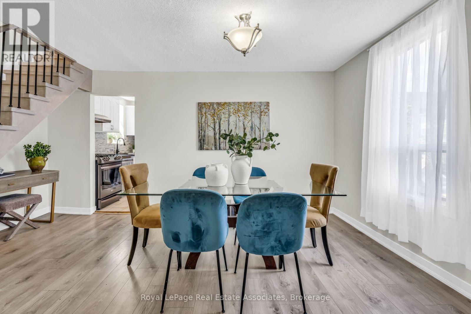 62 Rowntree Avenue, Toronto, Ontario  M6N 1R9 - Photo 14 - W13687202