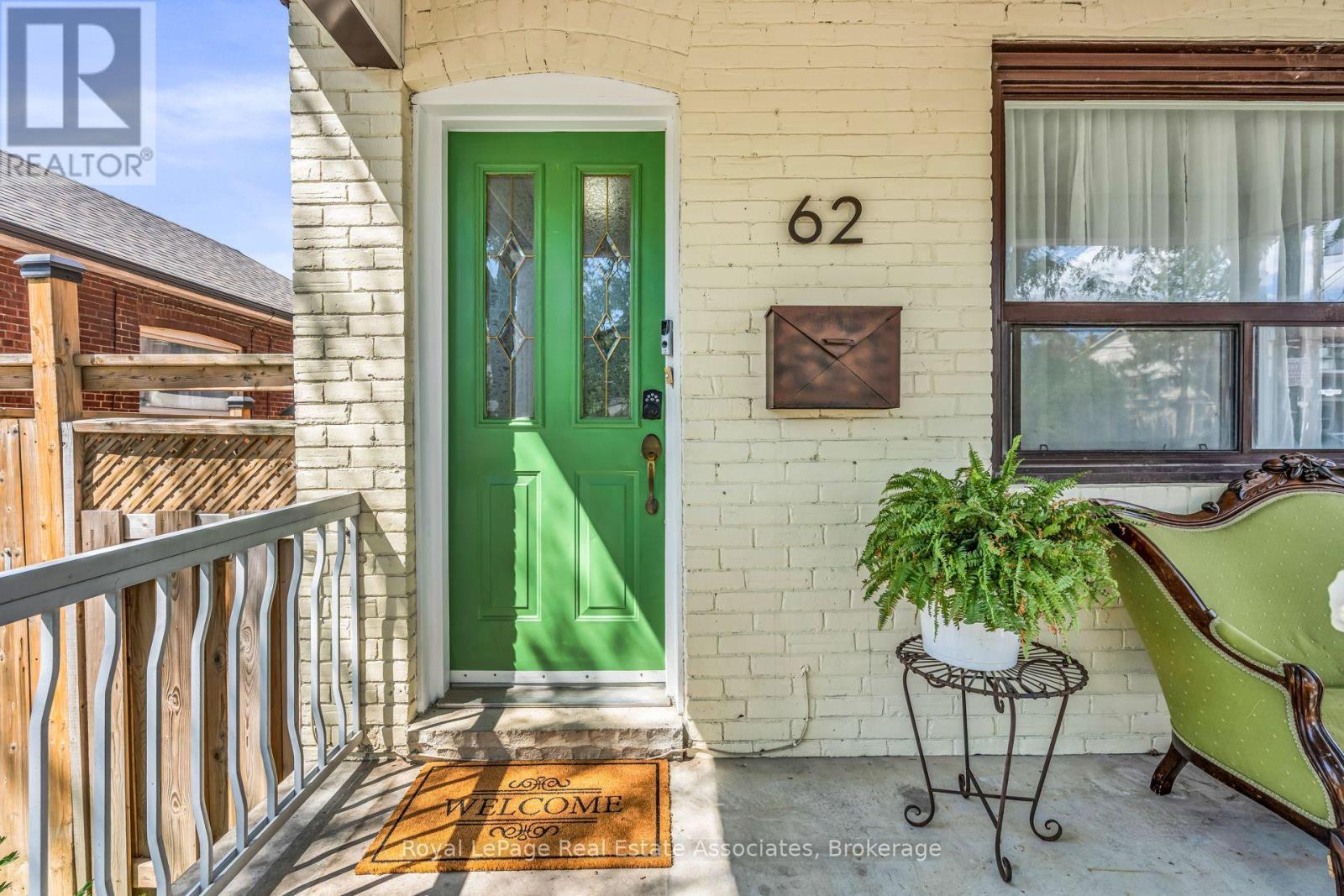 62 Rowntree Avenue, Toronto, Ontario  M6N 1R9 - Photo 8 - W13687202