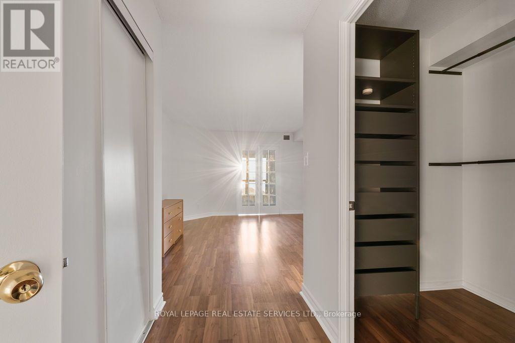 2105 - 2269 Lake Shore Boulevard W, Toronto, Ontario  M8V 3X6 - Photo 20 - W13687238