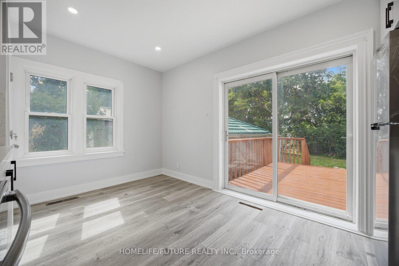 33 Brock Street, Halton Hills, Ontario  L7J 1N3 - Photo 15 - W13687244
