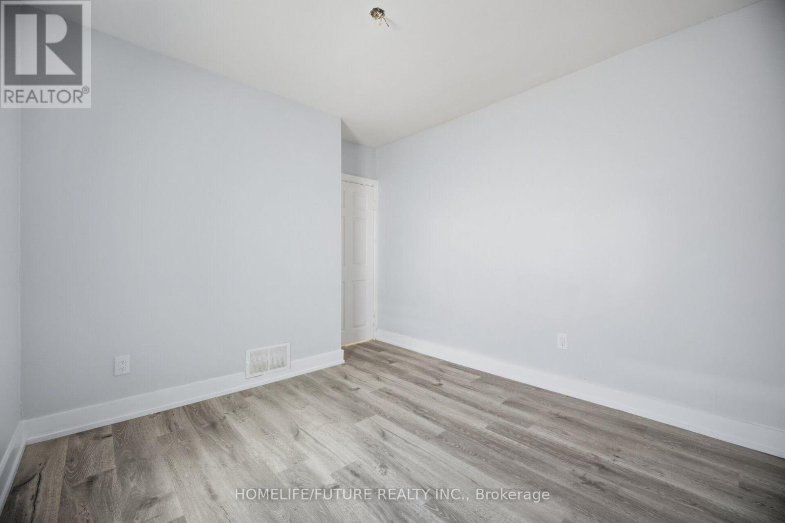 33 Brock Street, Halton Hills, Ontario  L7J 1N3 - Photo 21 - W13687244