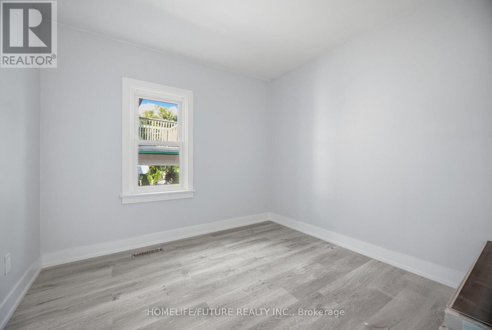 33 Brock Street, Halton Hills, Ontario  L7J 1N3 - Photo 23 - W13687244