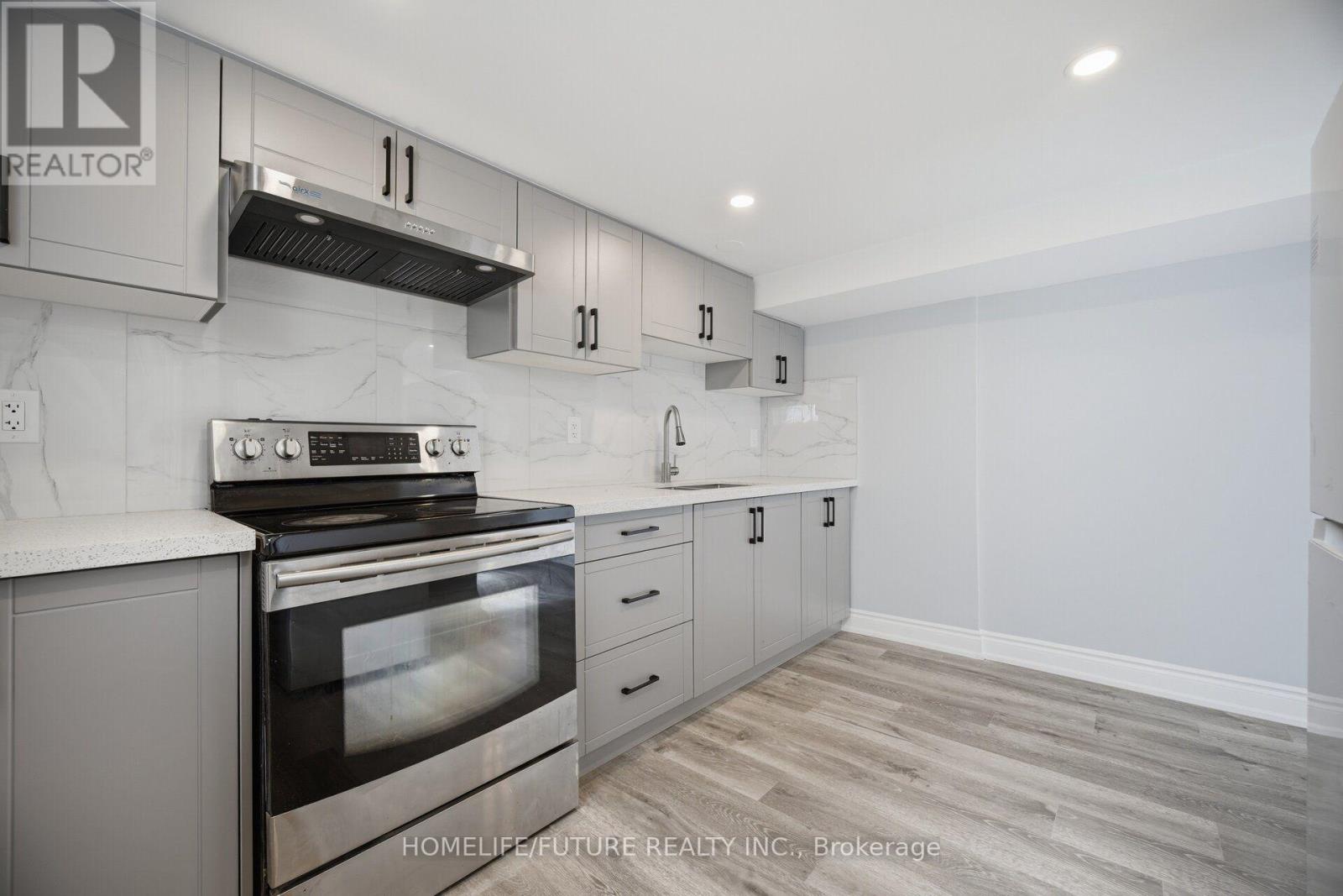 33 Brock Street, Halton Hills, Ontario  L7J 1N3 - Photo 30 - W13687244