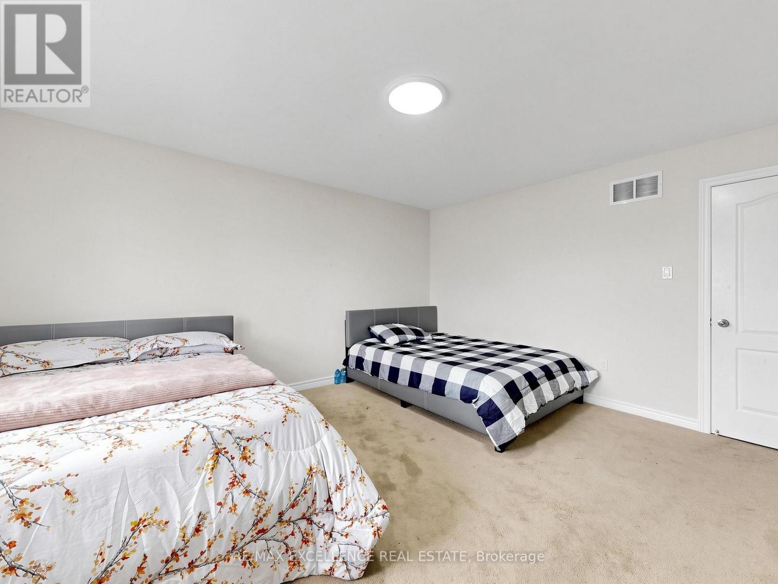 61 Campwood Crescent, Brampton, Ontario  L6P 3S8 - Photo 25 - W13687294