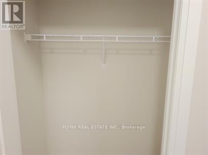221 - 3265 Carding Mill Trail, Oakville, Ontario  L6M 0W6 - Photo 4 - W13687328