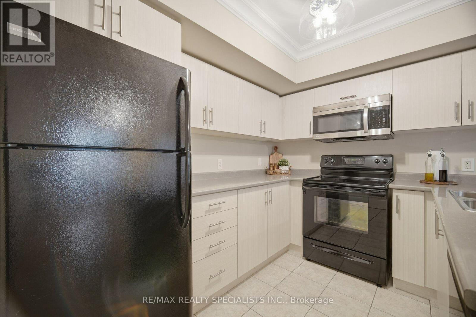 66 - 2441 Greenwich Drive, Oakville, Ontario  L6M 0S4 - Photo 14 - W13687332