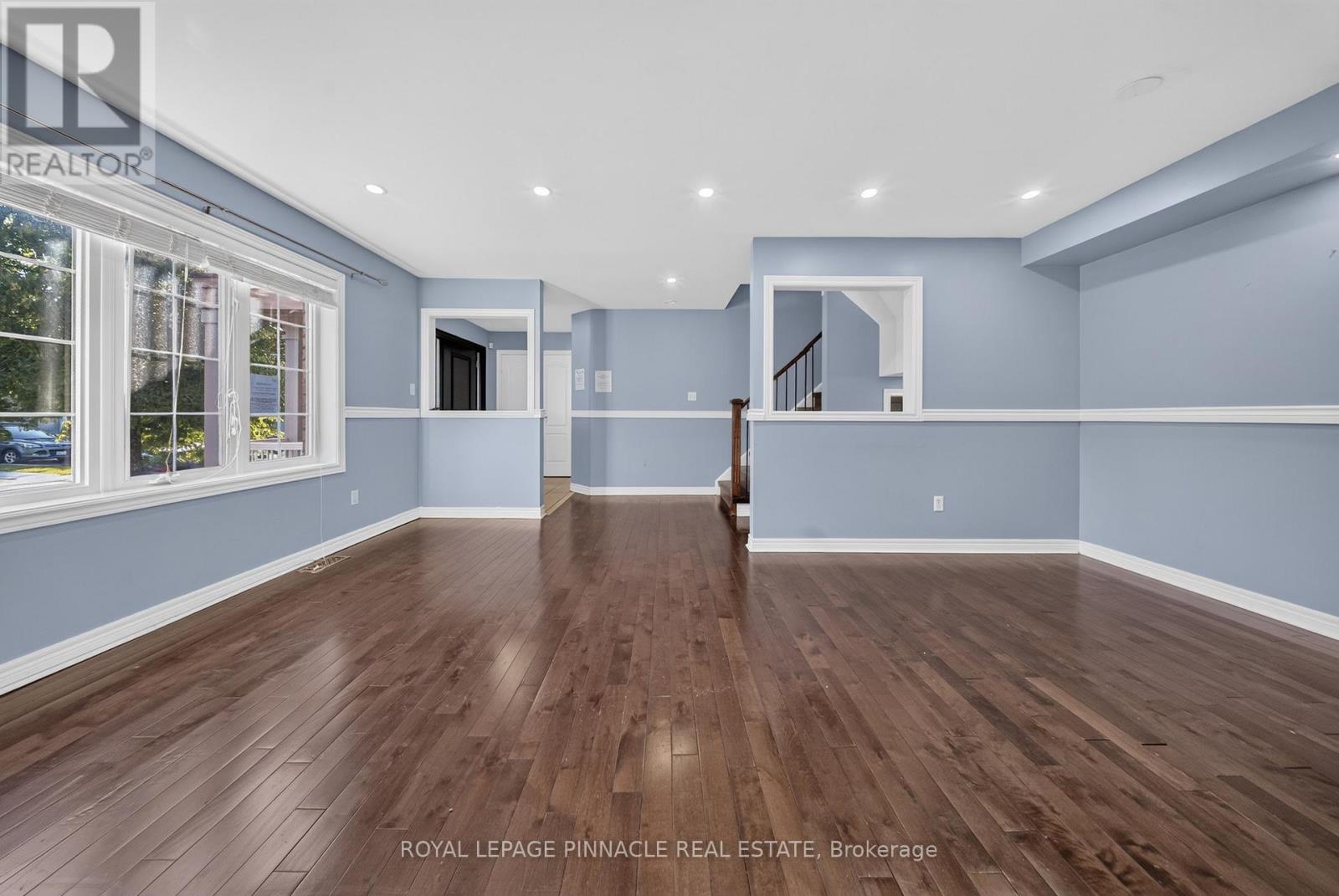 23 Prince Crescent, Brampton, Ontario  L7A 2C9 - Photo 11 - W13687352