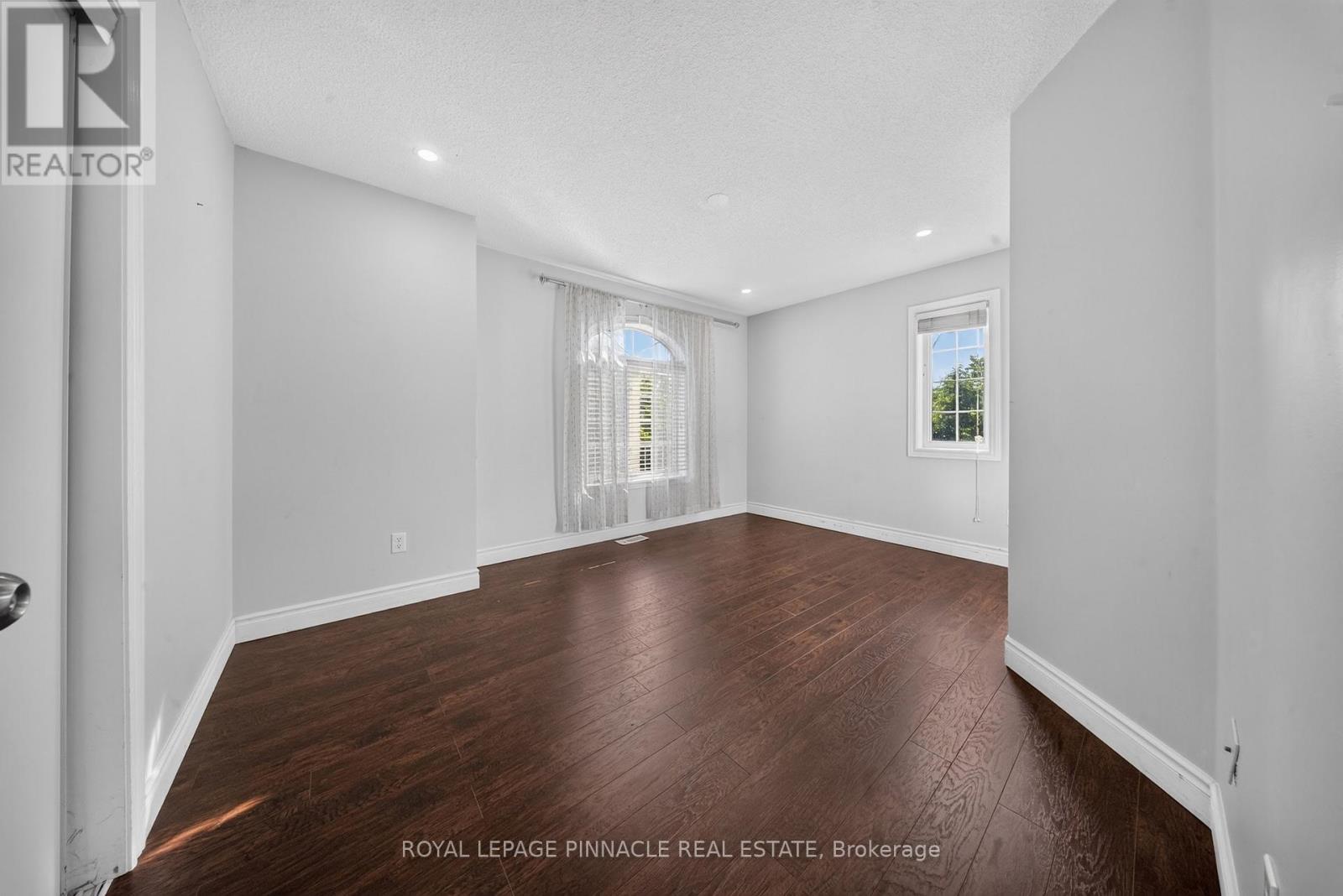 23 Prince Crescent, Brampton, Ontario  L7A 2C9 - Photo 28 - W13687352