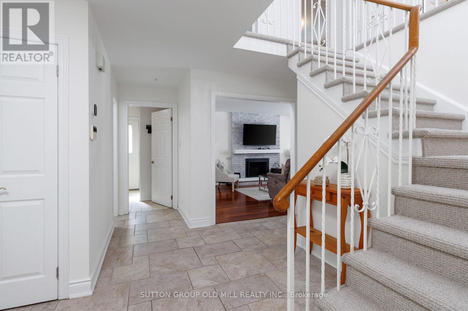 853 Kowal Drive, Mississauga, Ontario  L5H 3T3 - Photo 18 - W13687358