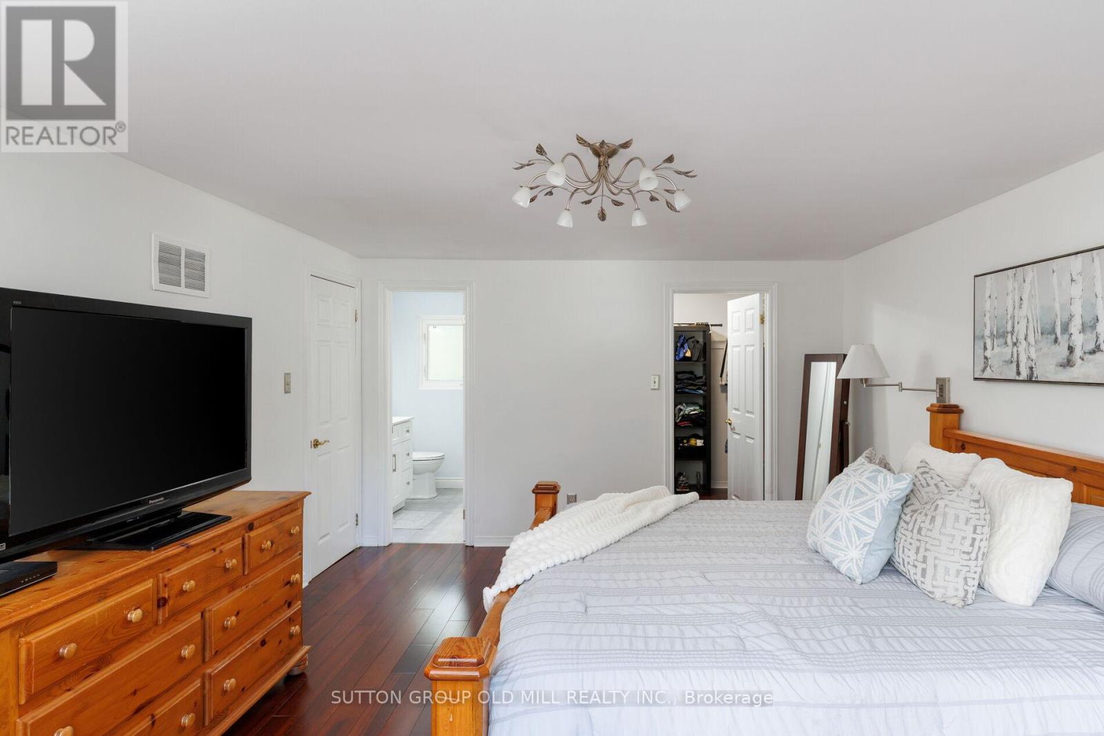 853 Kowal Drive, Mississauga, Ontario  L5H 3T3 - Photo 26 - W13687358