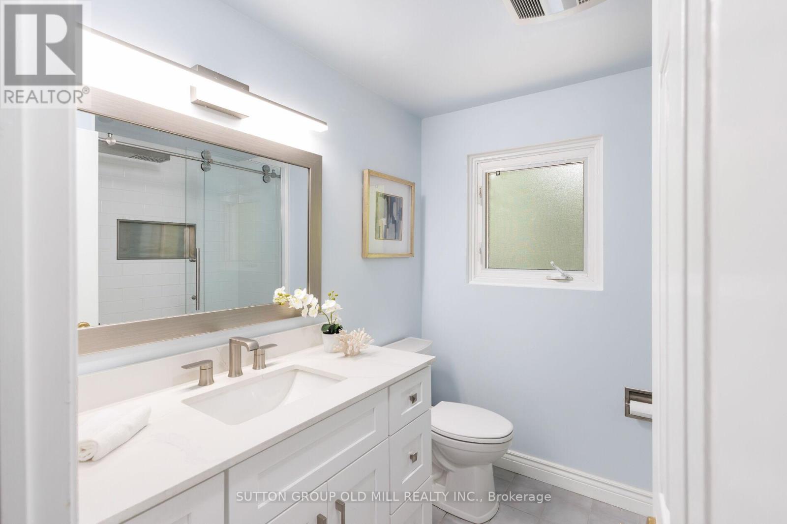 853 Kowal Drive, Mississauga, Ontario  L5H 3T3 - Photo 27 - W13687358