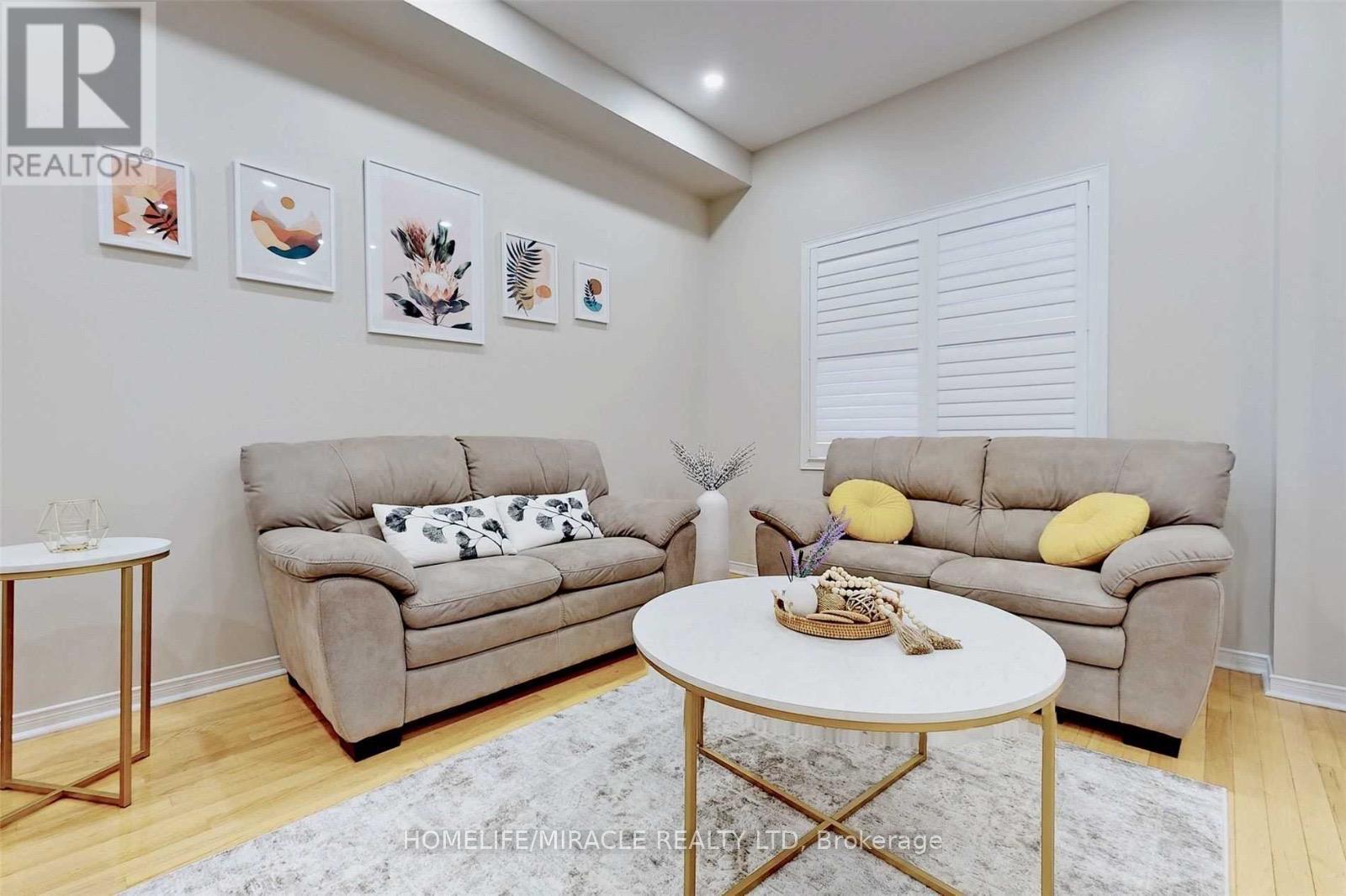3258 Angel Pass Drive, Mississauga, Ontario  L5M 7J7 - Photo 20 - W13687424
