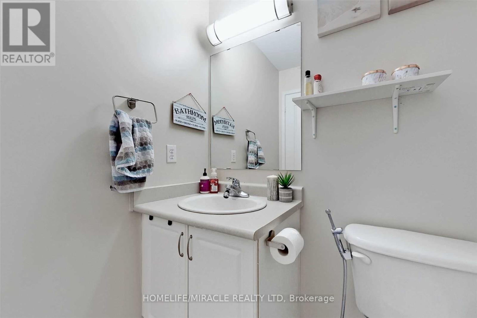 3258 Angel Pass Drive, Mississauga, Ontario  L5M 7J7 - Photo 29 - W13687424