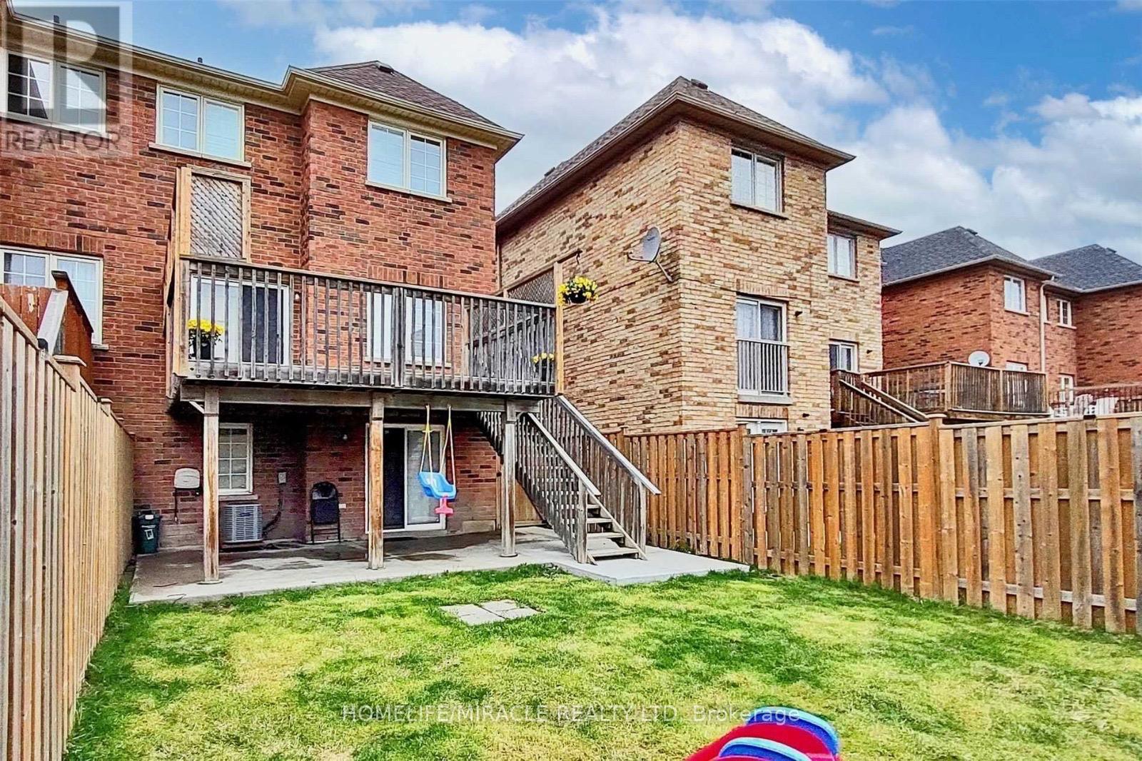 3258 Angel Pass Drive, Mississauga, Ontario  L5M 7J7 - Photo 37 - W13687424