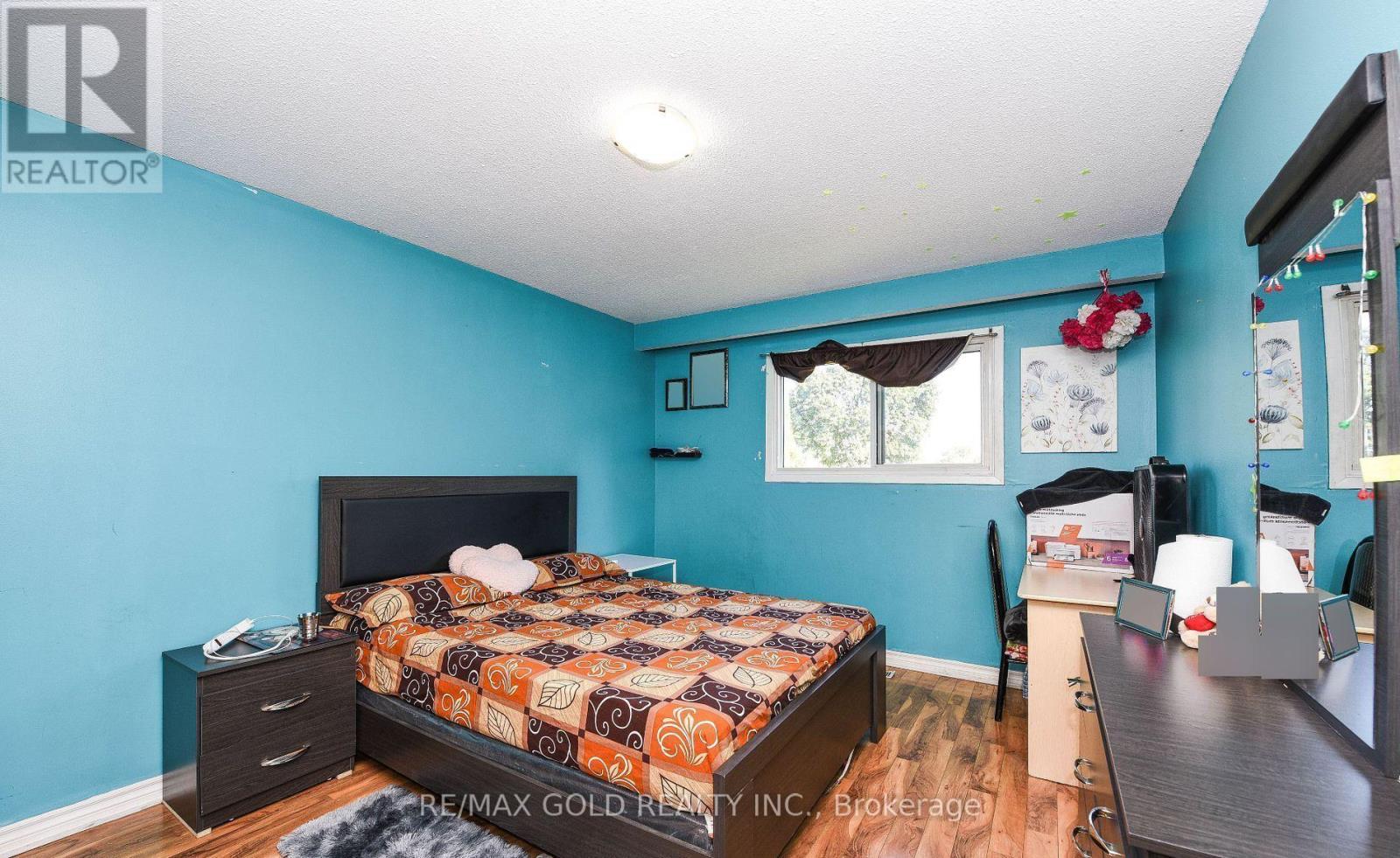 3630 Brandon Gate Drive, Mississauga, Ontario  L4T 3E5 - Photo 18 - W13687438