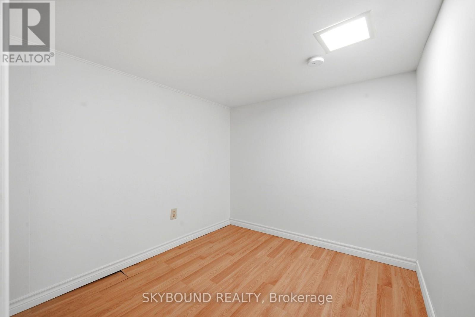 313 Silverthorn Avenue, Toronto, Ontario  M6N 3K5 - Photo 24 - W13687452