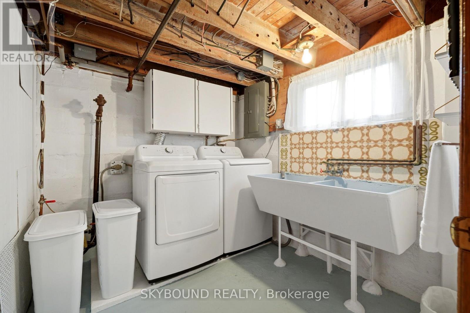 313 Silverthorn Avenue, Toronto, Ontario  M6N 3K5 - Photo 26 - W13687452