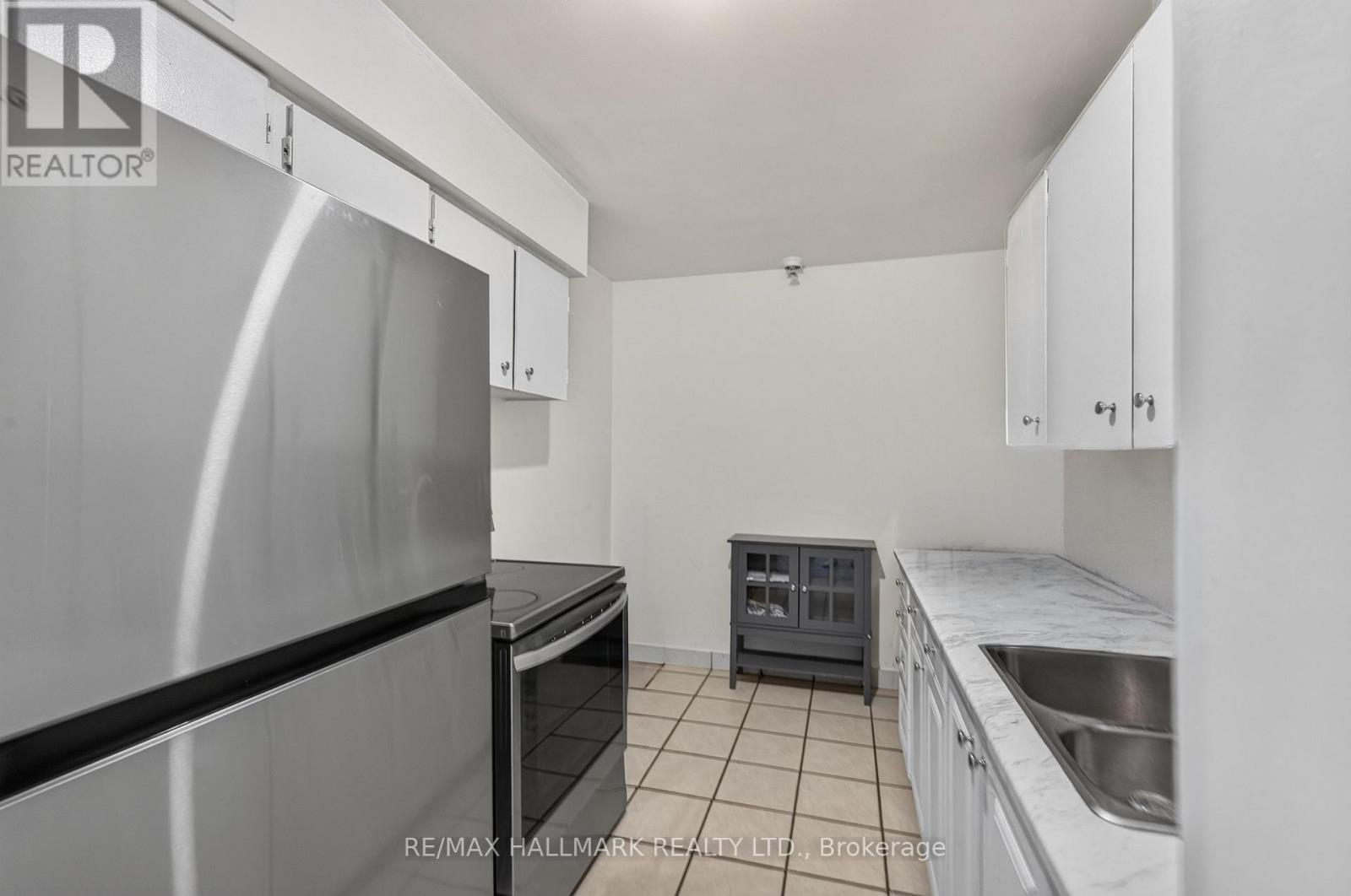 912 - 370 Dixon Road, Toronto, Ontario  M9R 1T2 - Photo 15 - W13687472